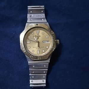 Pulsar Gold and Silver Quartz Watch